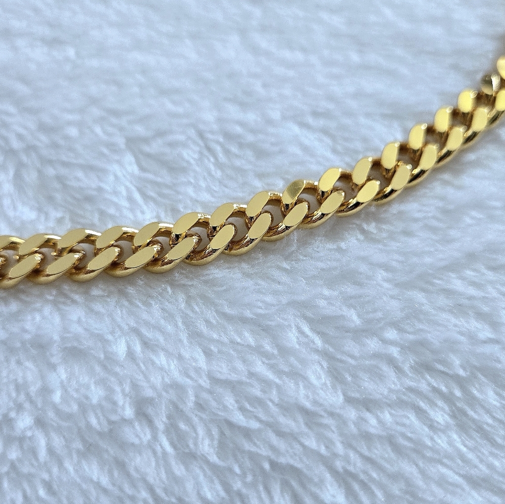 Eye👁 Candy🍬 Gold💛 Flat Cuban🇨🇺 Link Chain⛓️ With Heart♥️ Pendant - NWT - Picture 6 of 16